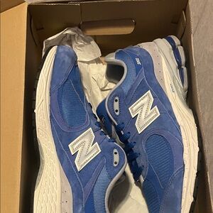 New Balance 2002r blue Gray Running Shoes